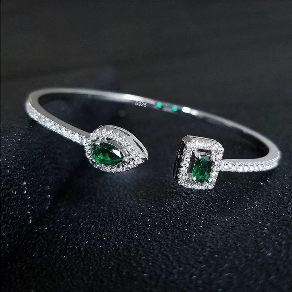 *NEW* | .925 Sterling silver emerald set - Picture 5 of 8